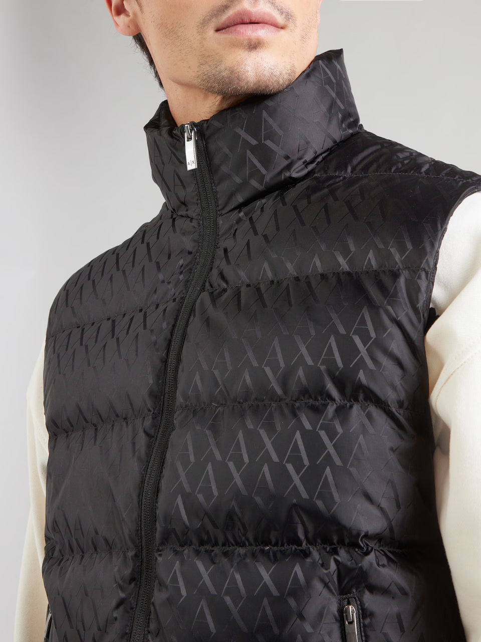 Vestă ARMANI EXCHANGE pe Negru