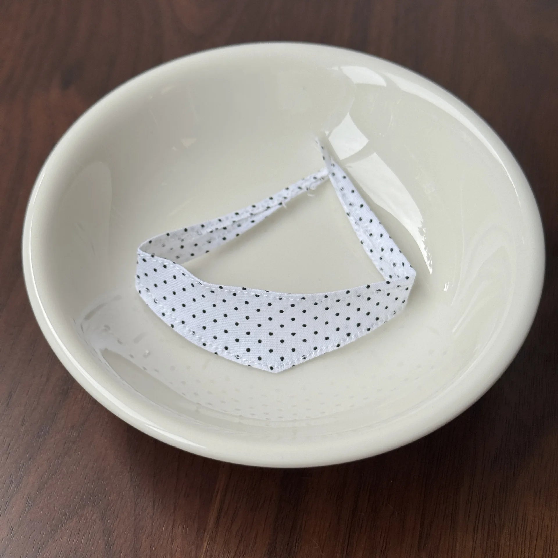 Labubu's fourth generation clothing, Labubu 4.0 doll clothing, mini doll clothing, changing bibs and drool towels.