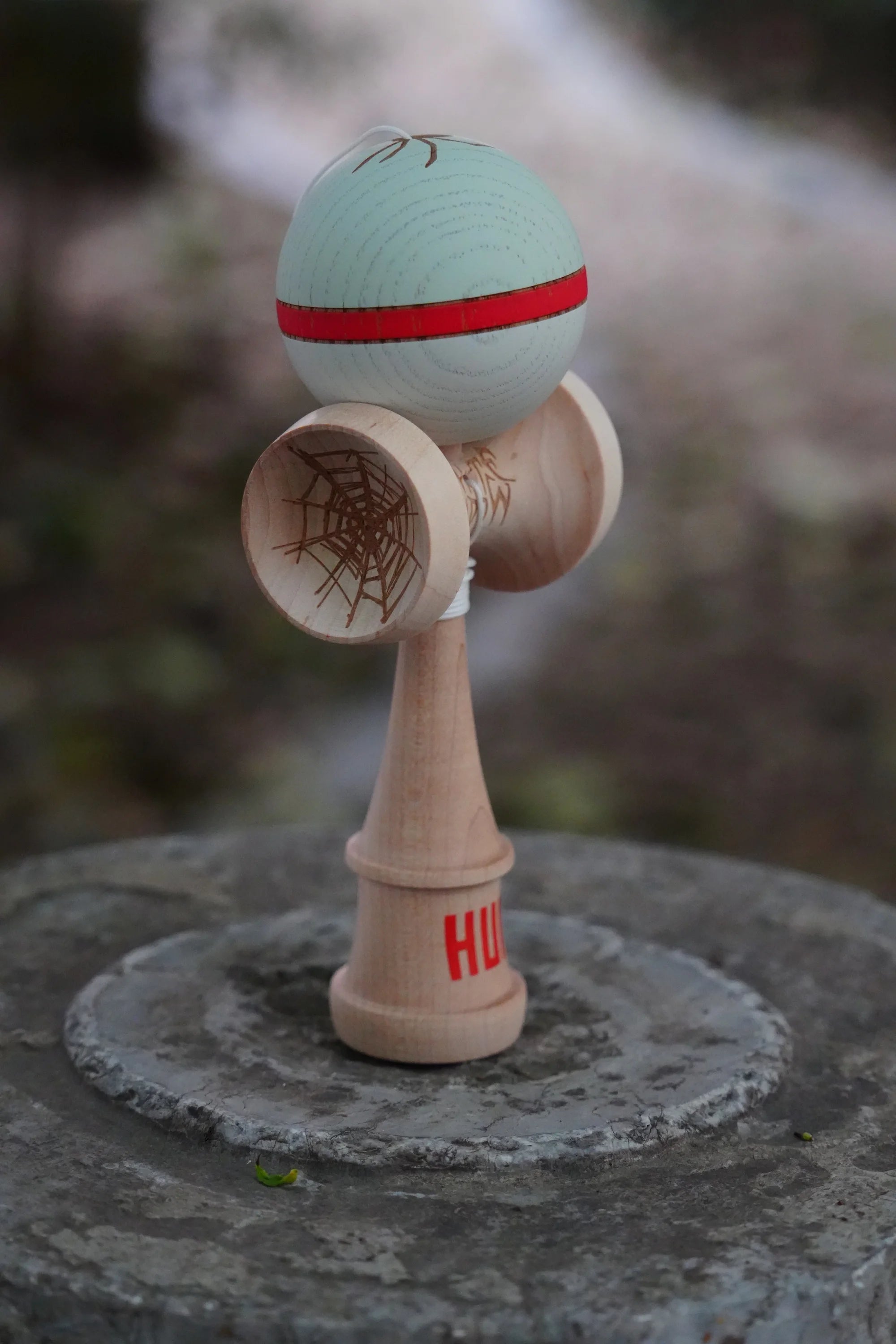Original Hun Kendama Beginner Professionals Kendama Maple Fagus Sylvatica Material Accord With KWC Relieve Stress Portable Gifts