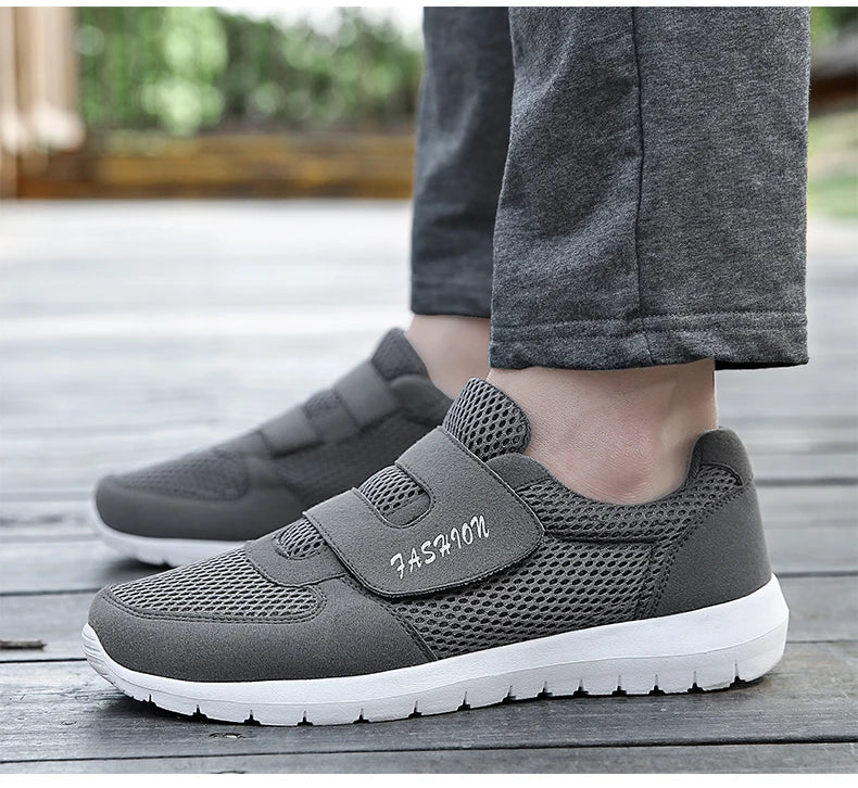 Men Mesh Sneakers Breathable Sport Running Jogging Shoes Comfort Walking Lightweight Flats Vulcanize Tenis Shoes Footwear