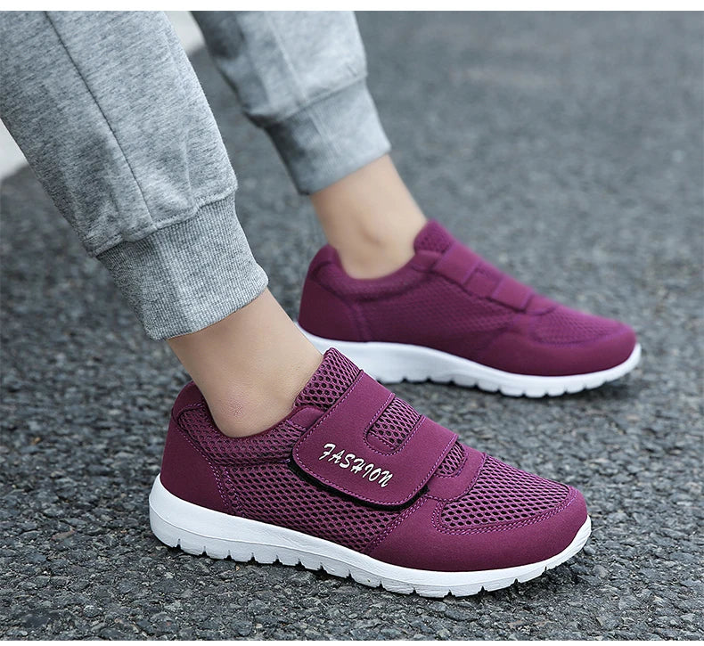 Men Mesh Sneakers Breathable Sport Running Jogging Shoes Comfort Walking Lightweight Flats Vulcanize Tenis Shoes Footwear