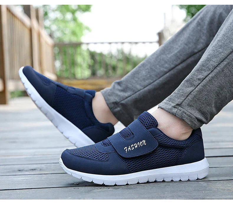 Men Mesh Sneakers Breathable Sport Running Jogging Shoes Comfort Walking Lightweight Flats Vulcanize Tenis Shoes Footwear