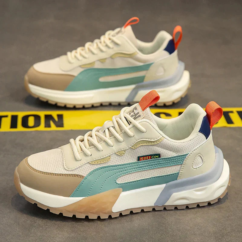 Adidasi Mergi In Voie