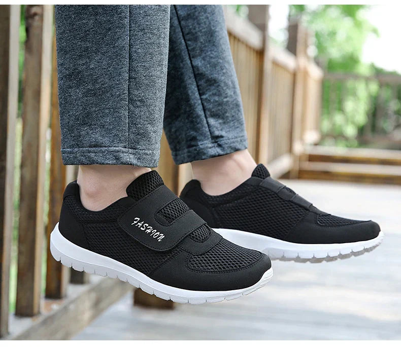 Men Mesh Sneakers Breathable Sport Running Jogging Shoes Comfort Walking Lightweight Flats Vulcanize Tenis Shoes Footwear