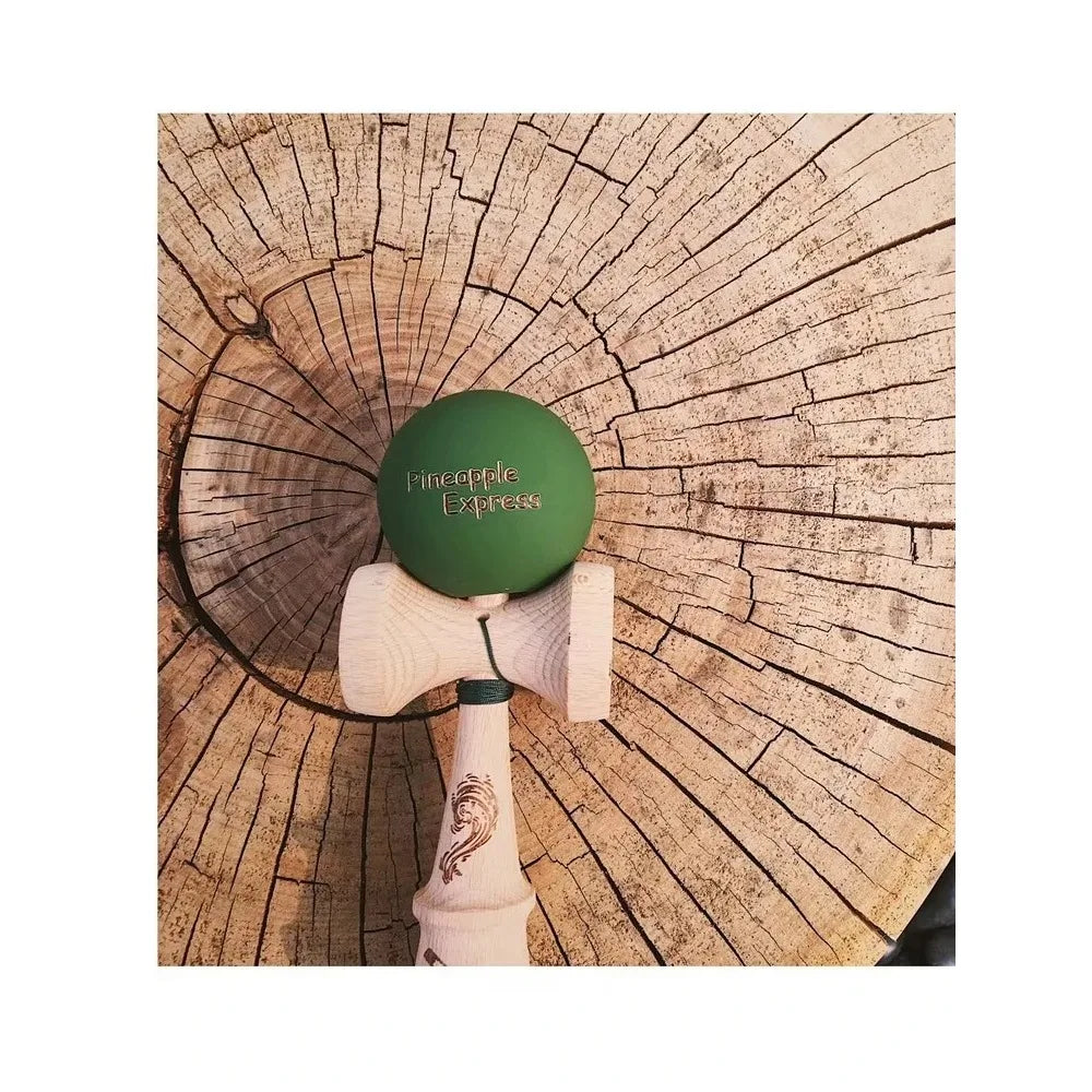 Original Hun Kendama Beginner Professionals Kendama Fagus Sylvatica Material Custom Accord With KWC New Kylin Model Kendama