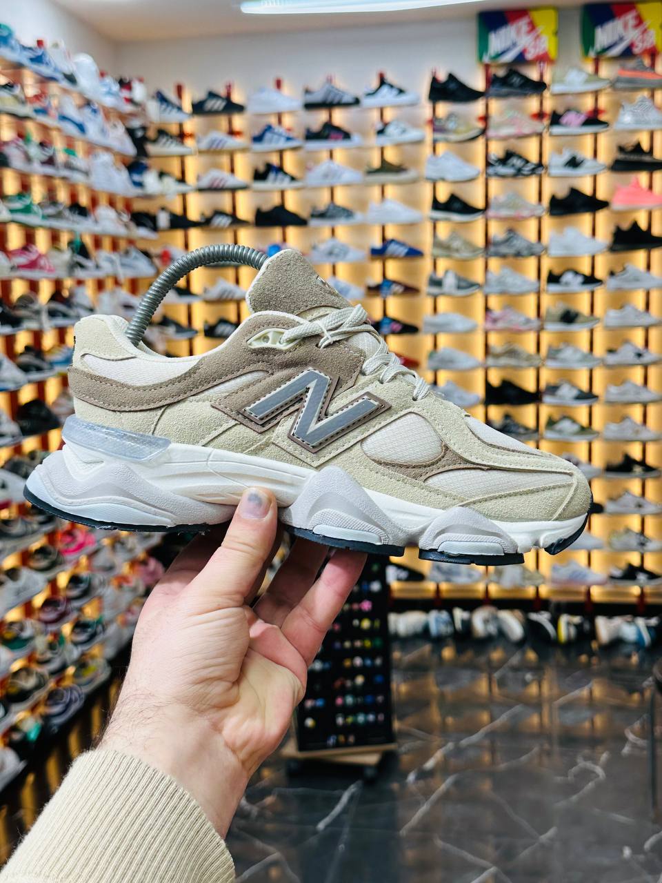 Adidasi New Balance Aly Mr